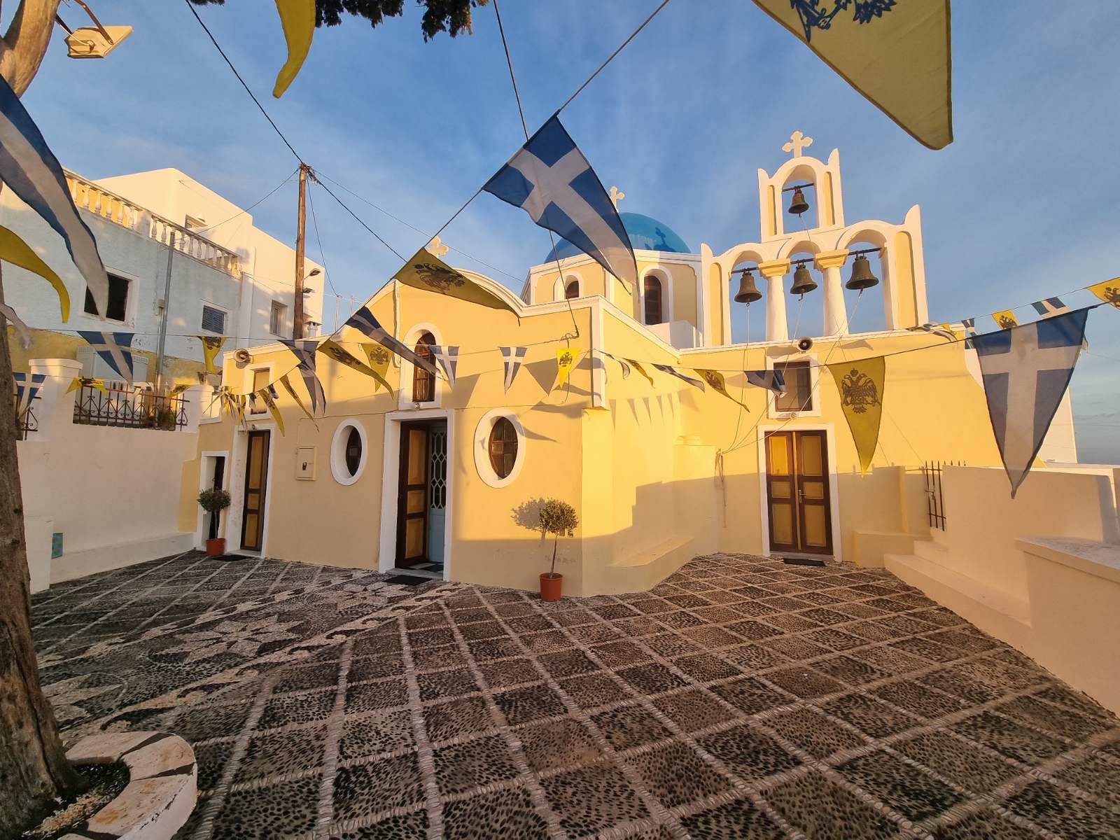 Η Εορτή του Αγίου Ελευθερίου στο Κοντοχώρι Σαντορίνης.