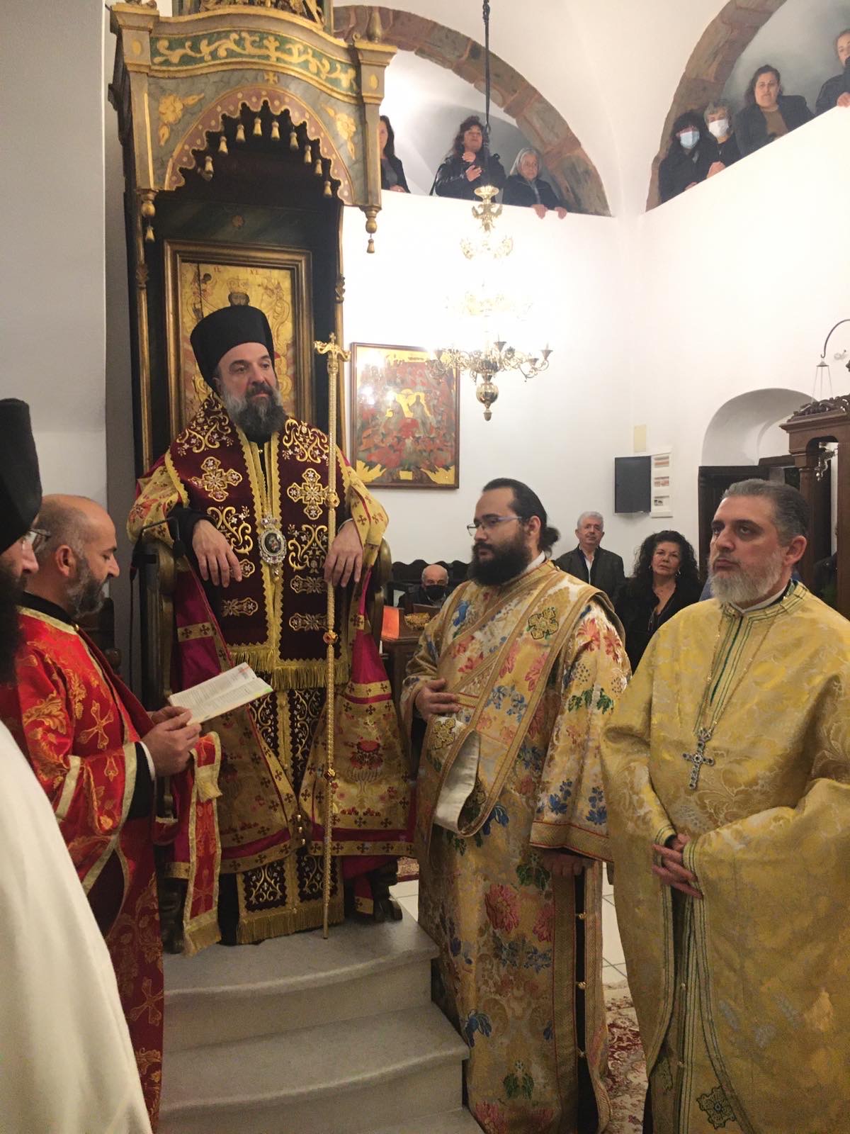 Η ΕΟΡΤΗ ΤΟΥ ΑΓΙΟΥ ΣΠΥΡΙΔΩΝΟΣ ΣΤΟ ΕΜΠΟΡΕΙΟ ΤΗΣ ΣΑΝΤΟΡΙΝΗΣ