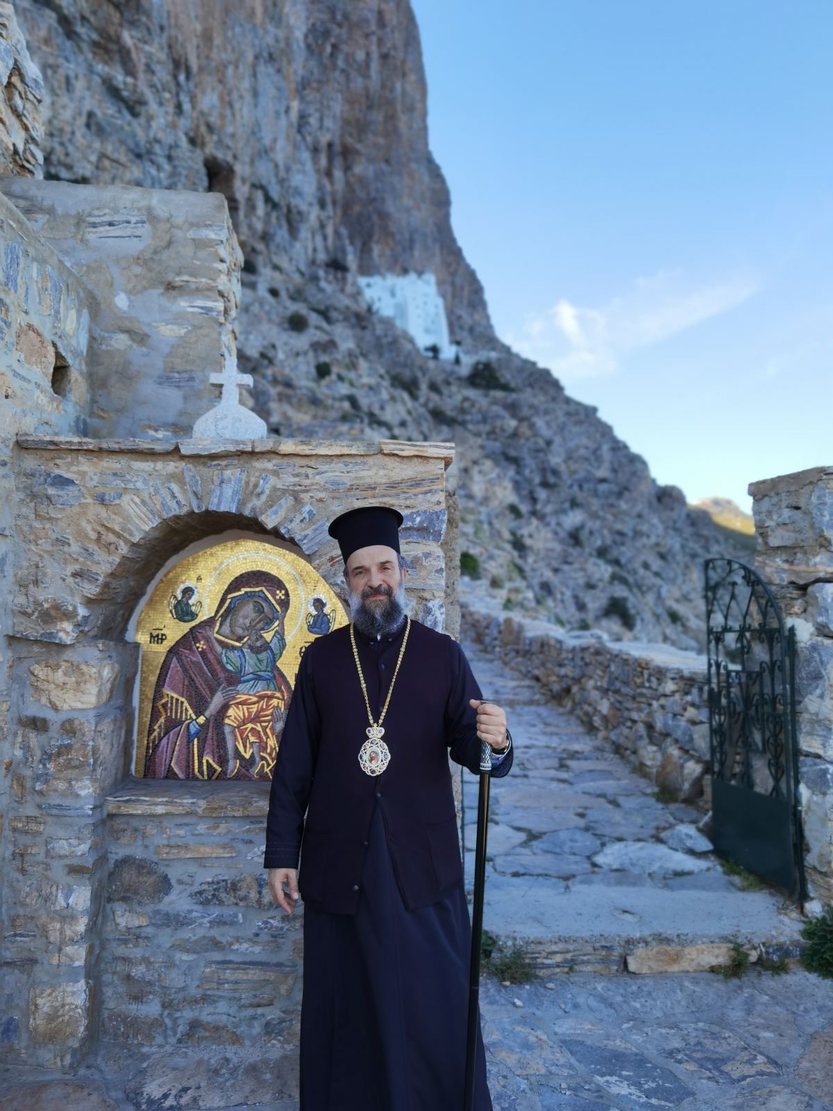 Ο Μητροπολίτης Θήρας στην Ιερά Μονή Χοζοβιωτίσσης