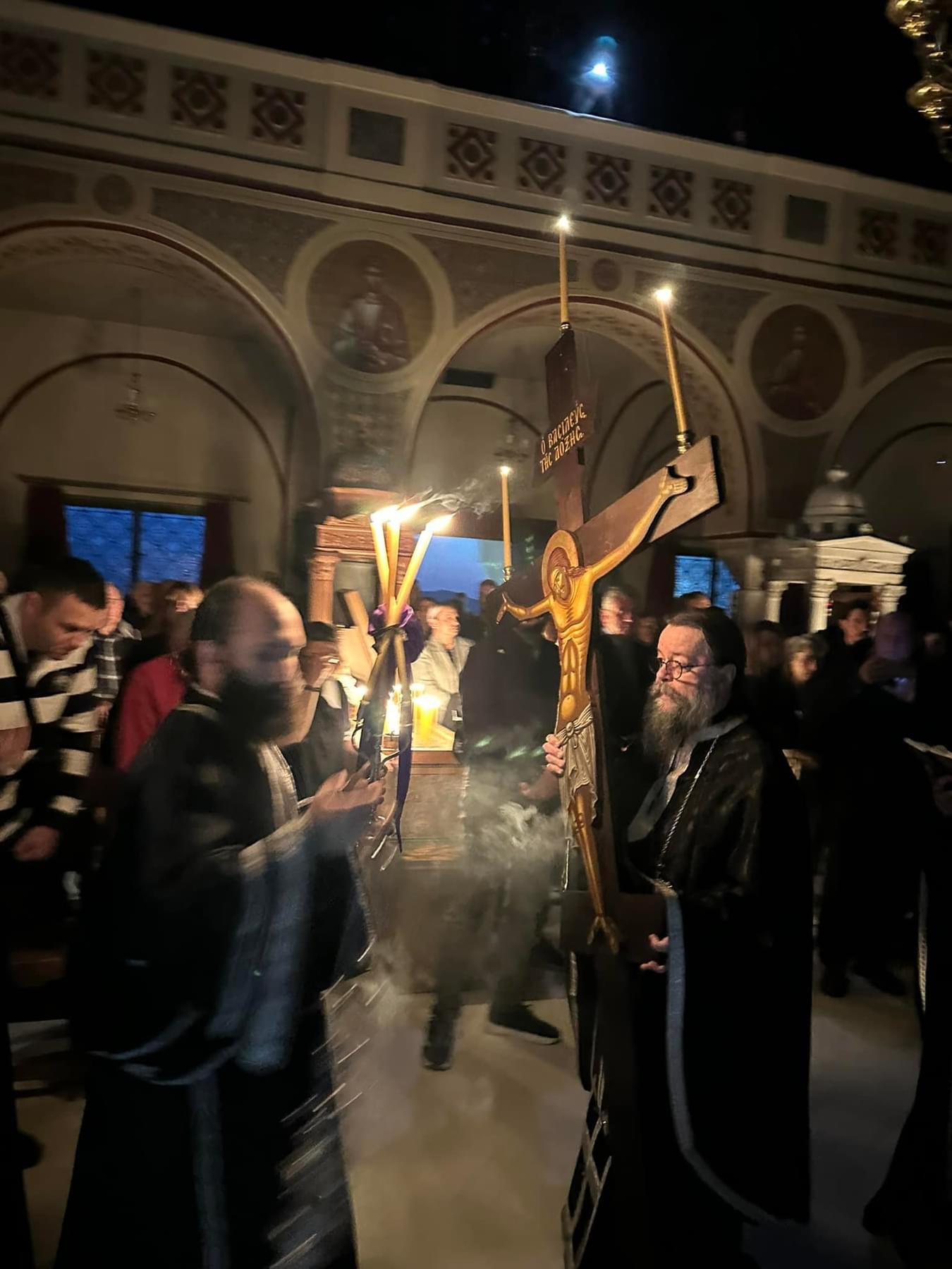 Ακολουθία των Παθών στον Μητροπολιτικό Ιερό Ναό Θήρας