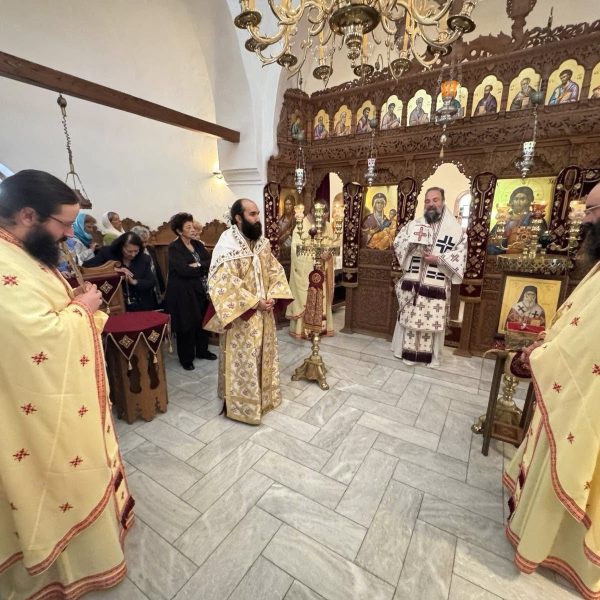 Η γιορτή του Αγίου Νεκταρίου στην Ιερά Μονή Προφήτου Ηλιού Θήρας
