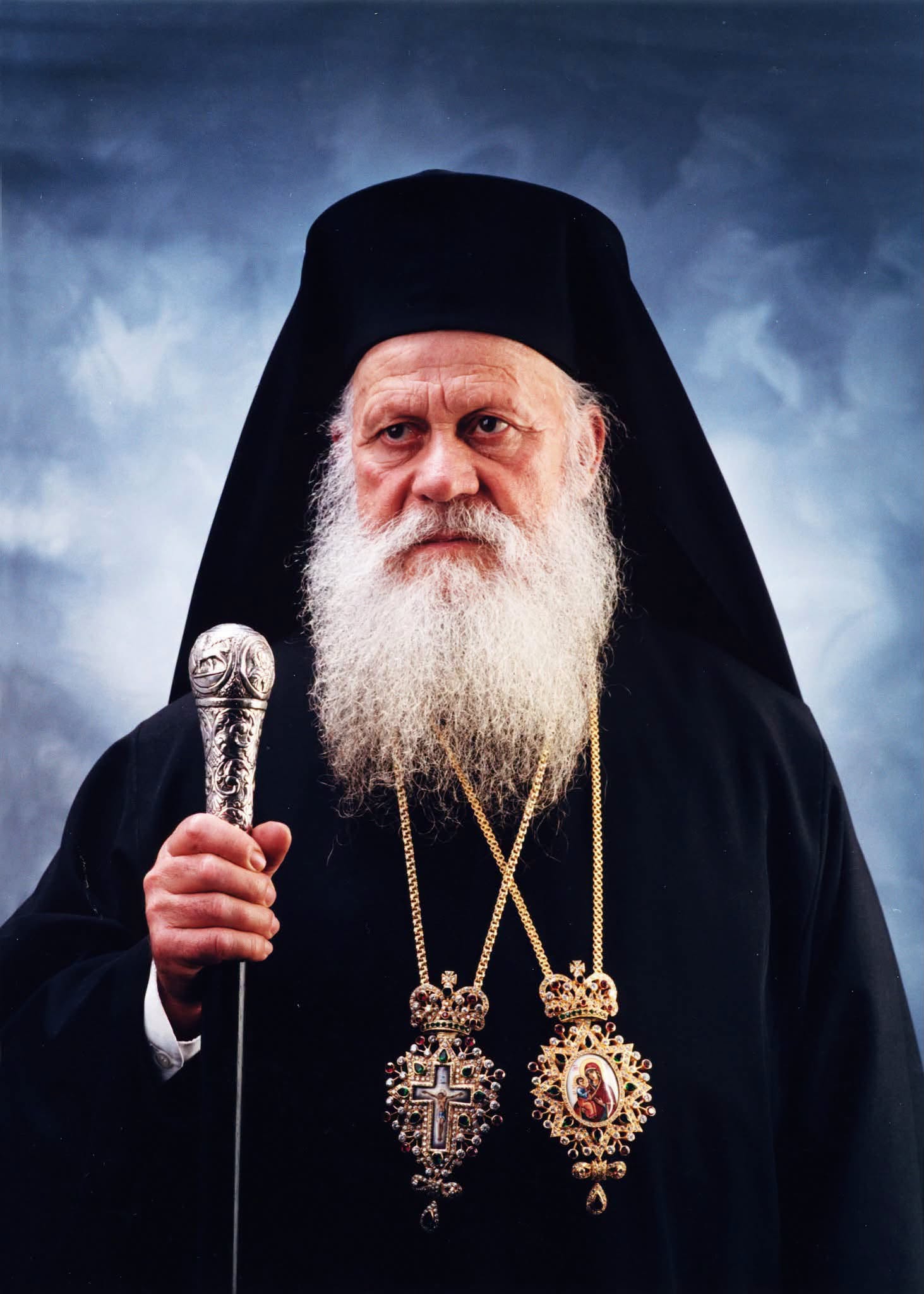 ΕΞΑΜΗΝΟ ΑΡΧΙΕΡΑΤΙΚΟ ΜΝΗΜΟΣΥΝΟ ΑΟΙΔΙΜΟΥ ΜΗΤΡΟΠΟΛΙΤΟΥ πρ. ΘΗΡΑΣ ΚΥΡΟΥ ΕΠΙΦΑΝΙΟΥ