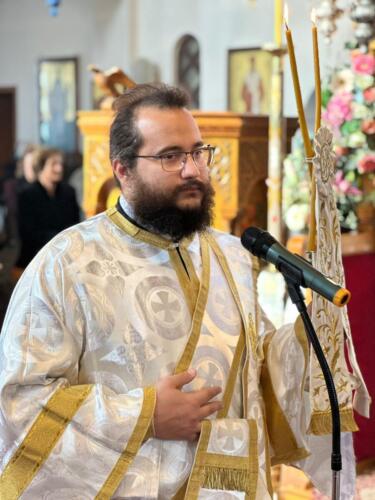 8082A8D4-E7E6-4F68-A035-D5674A89352B